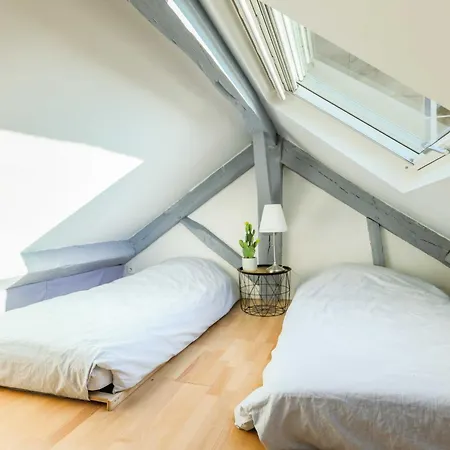 Apartment Cosy In The Heart Of *
